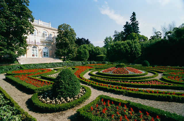 Garden at Villa Angiolina in Croatia