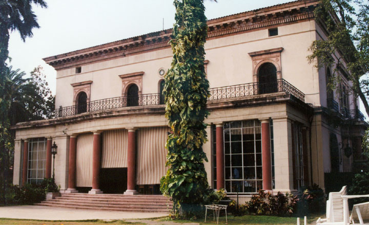 casa de la amistad