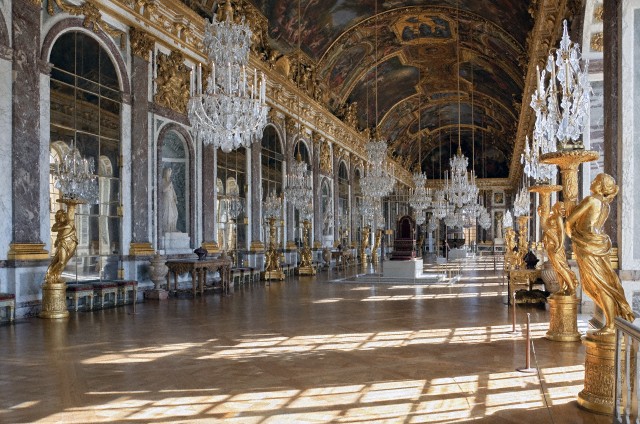 Galerie des Glaces (Sala Oglinzilor)