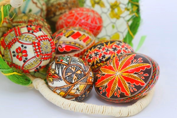 Oua incondeiate in stil traditional romanesc